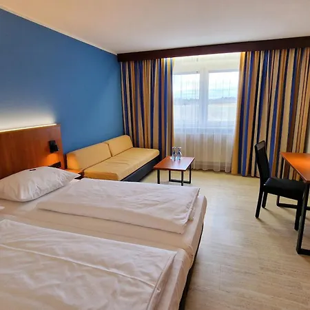 Hotel Fortuna Reutlingen-tübingen 4*