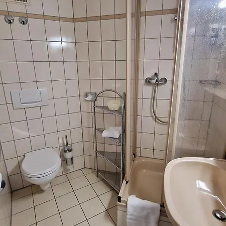 Hotel Fortuna Reutlingen-tübingen 4*