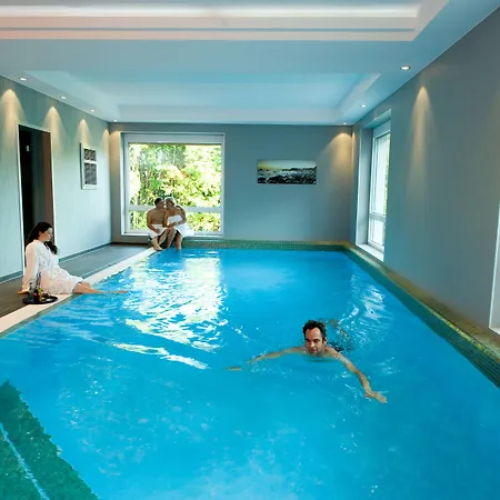 Fortuna Reutlingen-tübingen 4*