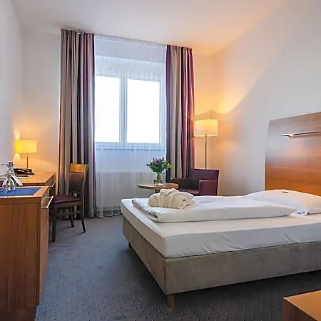 Fortuna Reutlingen-tuebingen 4*
